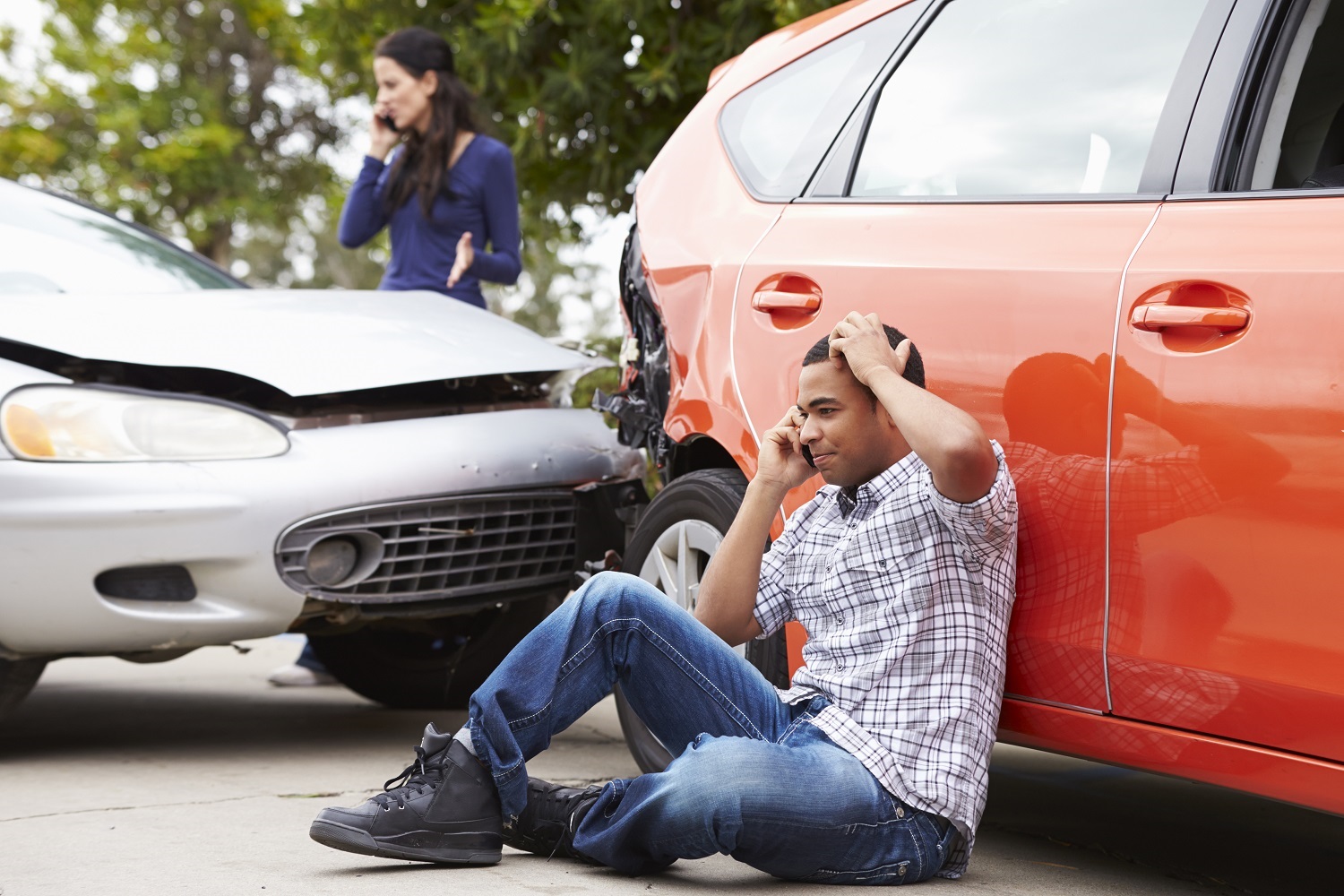 People calling police after car accident